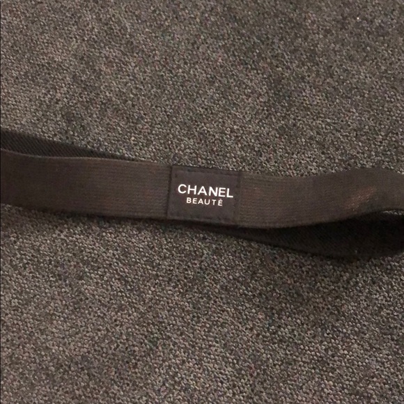 Chanel elastic headband - Picture 3 of 3